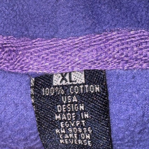 Purple V-Neck Pullover Sweater - Picture 4 of 5